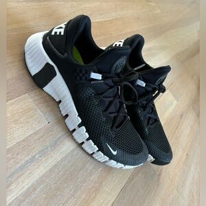 Nike Metcons W10.5